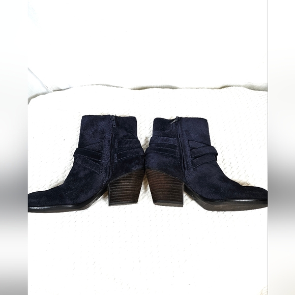 Zodiac 7 Med Suede Buckle Booties - Picture 6 of 8